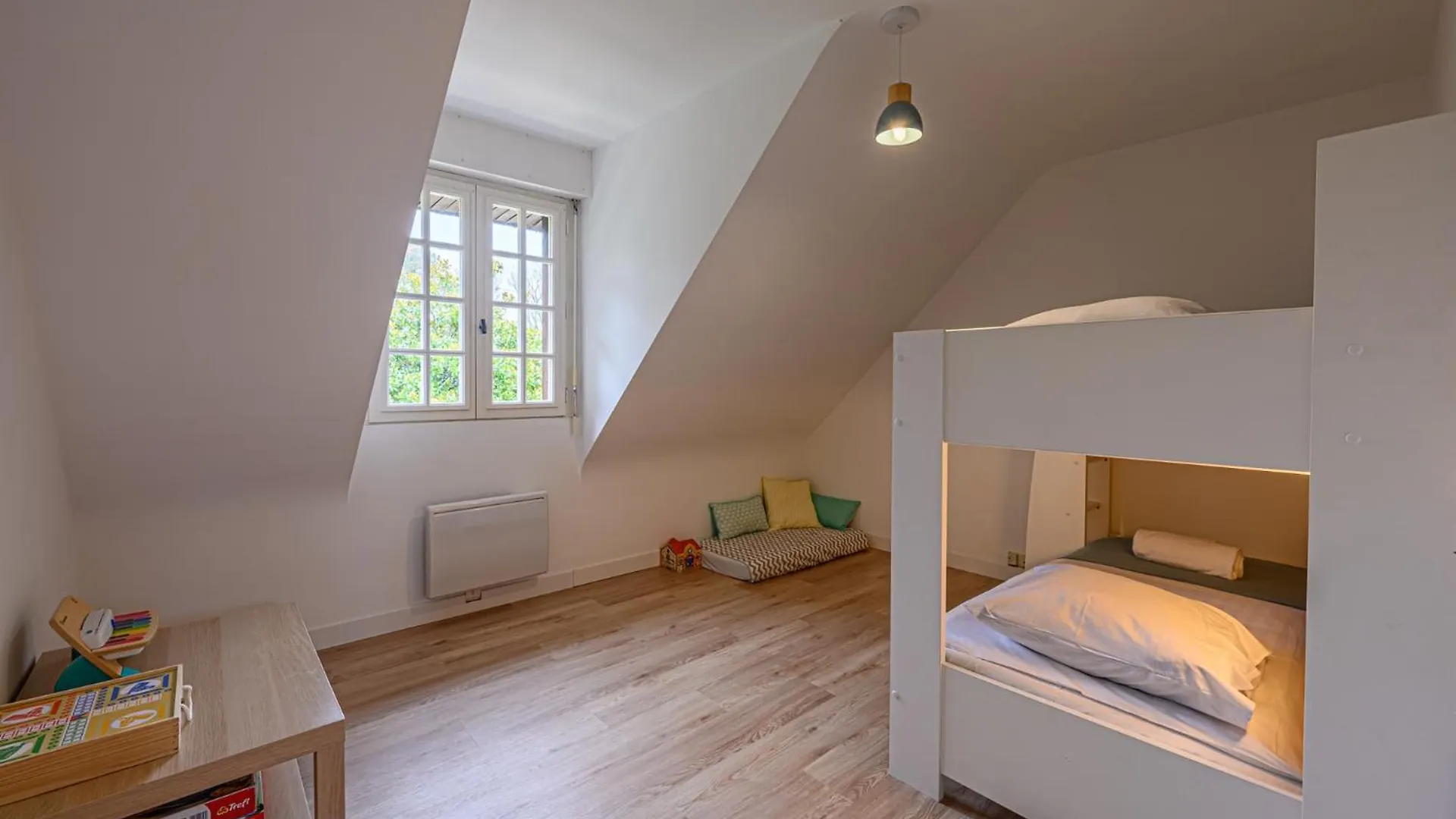 Ty-Gwenn - Grande Maison De Campagne Familiale Surzur 0*,